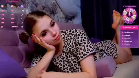 jenny228 online show from July 18, 4:03 am