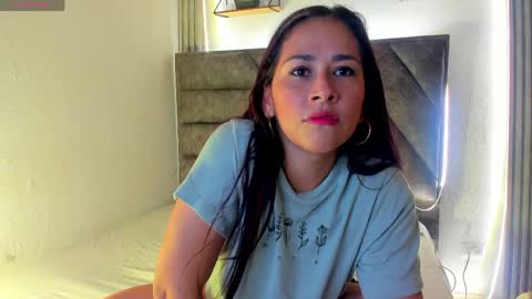 jenny_020 online show from April 1, 11:01 pm