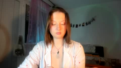 Jennifer Jenny Darling   online show from April 20, 7:28 pm