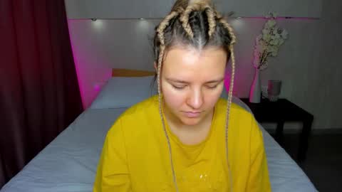 Jenny online show from October 26, 9:21 am