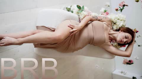 Jenny NO Nude online show from October 28, 4:52 pm