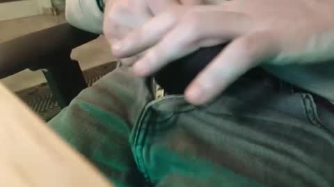 Snapshot of jeremie18cms chatting on January 21, 8:32 pm Machine  Sperme  online show from January 21, 8:32 pm