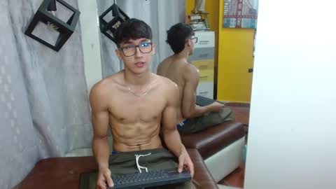 Jeremy online show from April 22, 12:12 pm