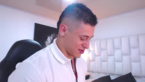 Jeremy lane online show from March 18, 11:43 pm