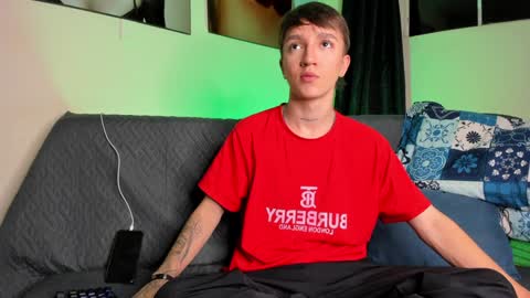 jero independent model online show from January 22, 7:46 am