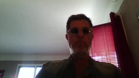 jerflor online show from May 9, 4:13 pm