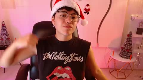 jero harper1 online show from December 18, 5:08 pm