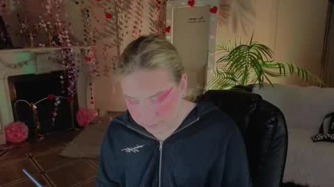 jes_solar online show from March 1, 10:58 pm