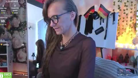 jesica_moon_peachyy online show from June 20, 4:29 am