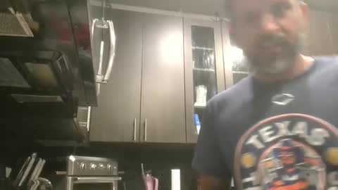 jessedaltex online show from April 7, 3:52 am