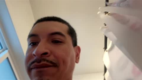 Hungjessy online show from May 25, 7:42 pm