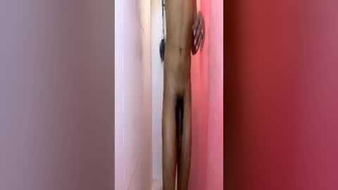 Hungjessy online show from June 13, 6:18 pm