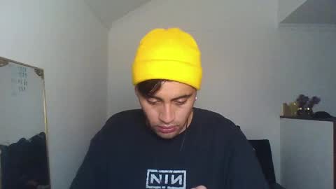 Angel  Demon online show from December 21, 5:25 am