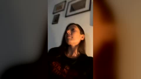 Jessica Gomez online show from June 2, 2:24 am
