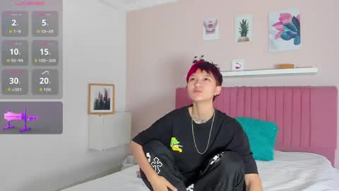 Jessi online show from April 21, 8:27 pm