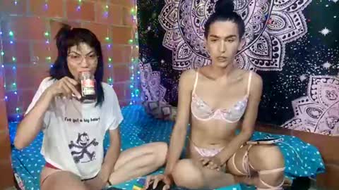 jessica_bhaoz online show from October 24, 7:42 am