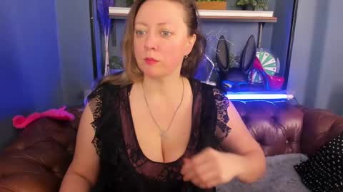 Jessica online show from March 3, 11:33 am