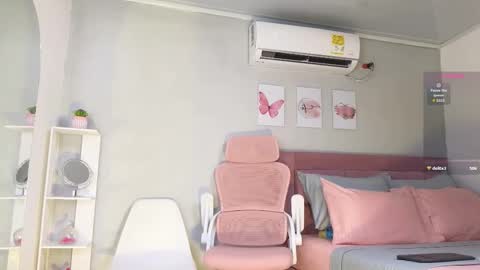 Jessica online show from February 25, 5:27 pm