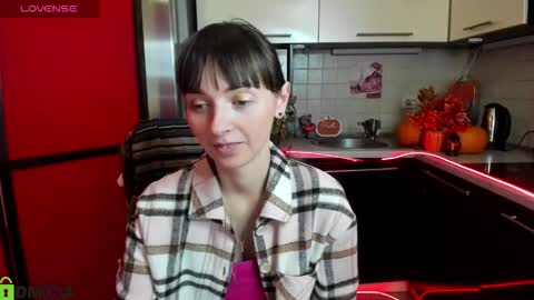 jessicaforris online show from November 14, 8:38 am