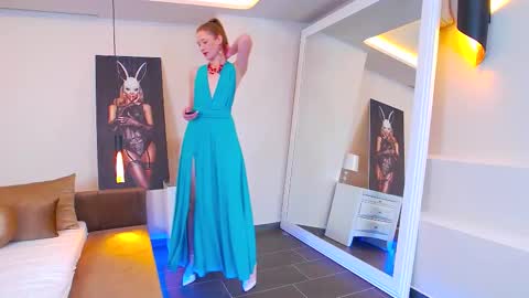 Jessica online show from February 18, 11:55 am