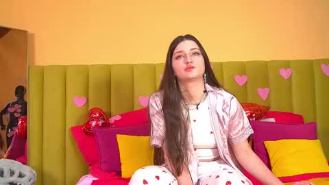 Jessica online show from February 11, 8:29 am