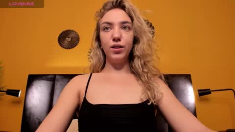 Jessie online show from September 11, 3:08 am