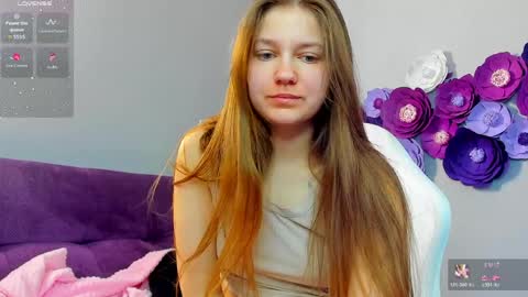 Jess online show from April 2, 1:02 am