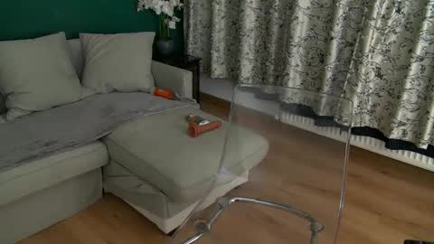 Jessie online show from March 9, 4:00 pm