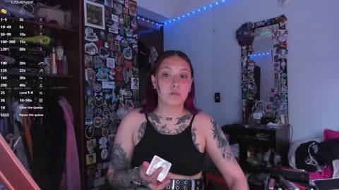 Snapshot of jessie_williams_01 chatting on February 7, 9:04 pm Your Sweet Angel online show from February 7, 9:04 pm