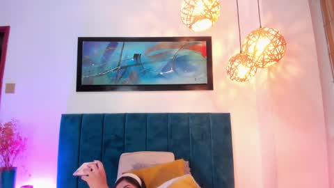 JessieCaameron online show from February 3, 6:39 pm