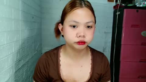 Jessie online show from April 24, 11:12 am