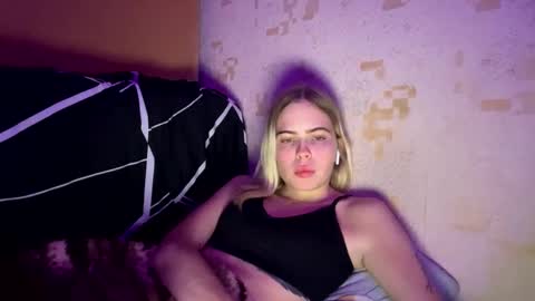 jessika_evans online show from November 27, 9:11 pm