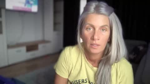 Snapshot of jessye_vega chatting on September 29, 12:04 pm Jessye online show from September 29, 12:04 pm
