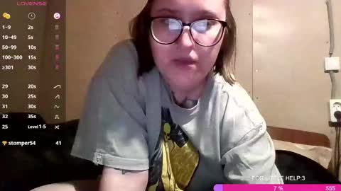 Snapshot of jessystoune1 chatting on October 18, 6:45 pm Bye everyone i cant see any reason to stay here wish u luck online show from October 18, 6:45 pm