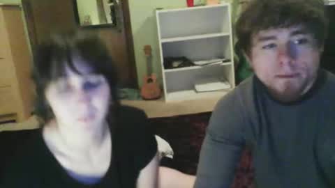 jessystrings online show from March 28, 5:09 am