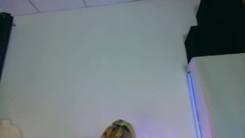 Jessy Unknown online show from October 14, 12:08 pm