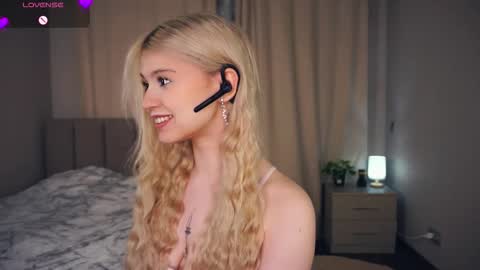 Daryl online show from November 19, 6:07 pm