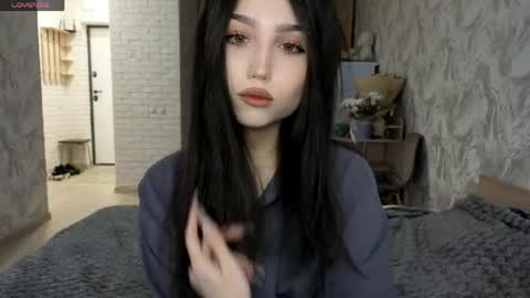 I am Gina ntmu Lets hit 10 Thumbs Up together online show from May 26, 7:58 am