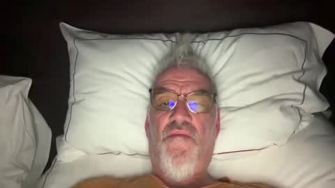 jewlronny online show from February 18, 7:19 am