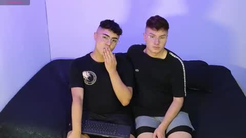 jey0987 online show from February 1, 10:59 am