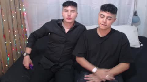 jey0987 online show from December 8, 7:26 am