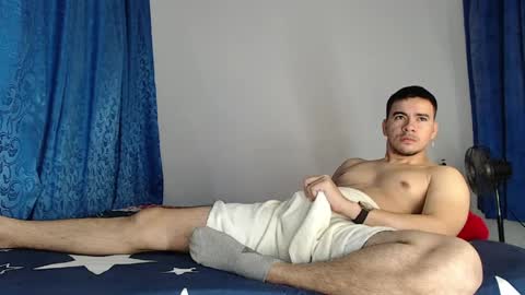 Juan David online show from April 4, 11:17 am