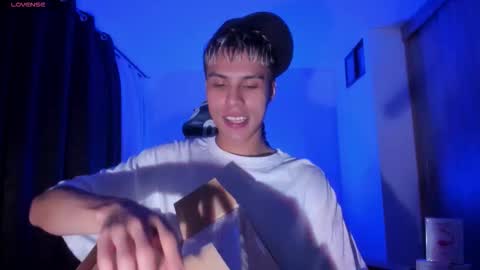 Jeyden Camilo online show from October 21, 11:41 pm