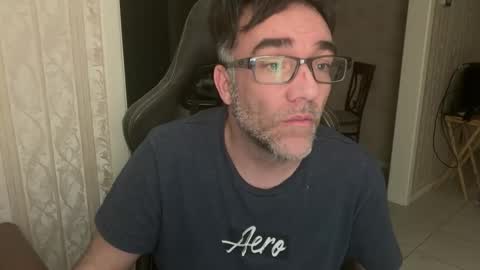 jglisson83 online show from March 7, 6:57 am