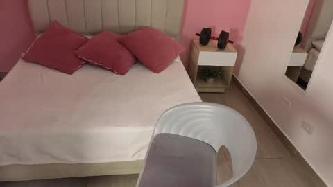 Jhan online show from March 27, 2:18 pm