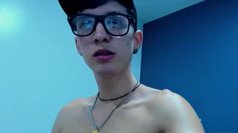 Jheampiero online show from December 4, 1:33 pm