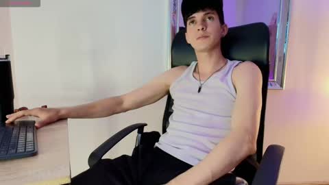 Jheampiero online show from March 5, 9:46 pm