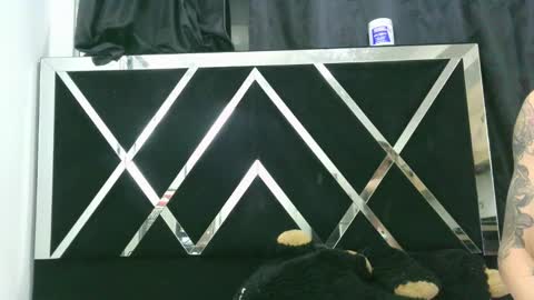 jhoana aston - daniel online show from March 9, 9:57 am