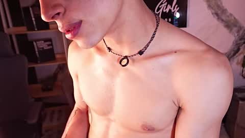 jhoanleandro online show from March 16, 5:44 am