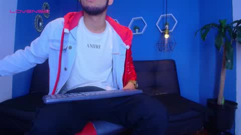 jhon_malo online show from October 18, 5:11 am